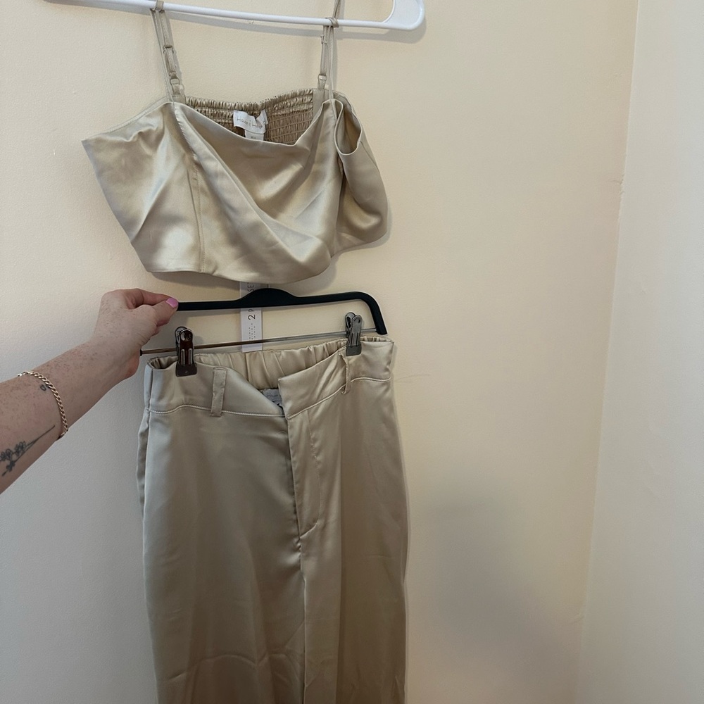House of Harlow 1960 Satin Cream Pants and Top Set
